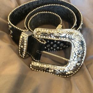 Women’s western bling belt